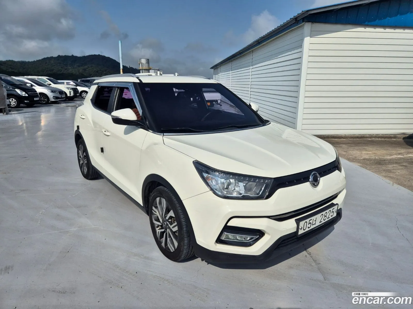 Kg Mobility Ssangyong Tivoli Armor Diesel Gear Edition 2Wd - фотография 7398428