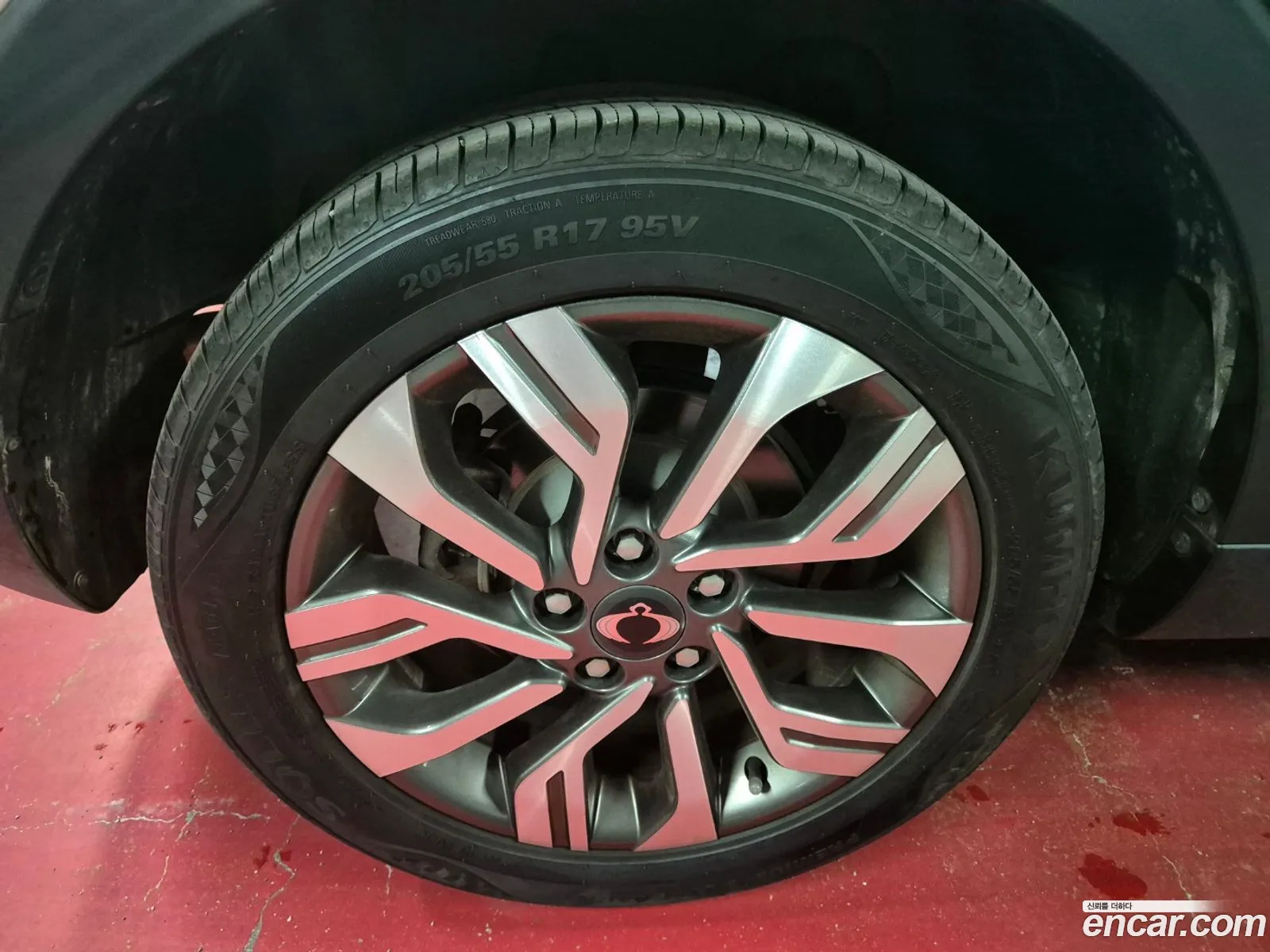 Kg Mobility Ssangyong Tivoli Armor Diesel Gear Edition 2Wd - фотография 7398431