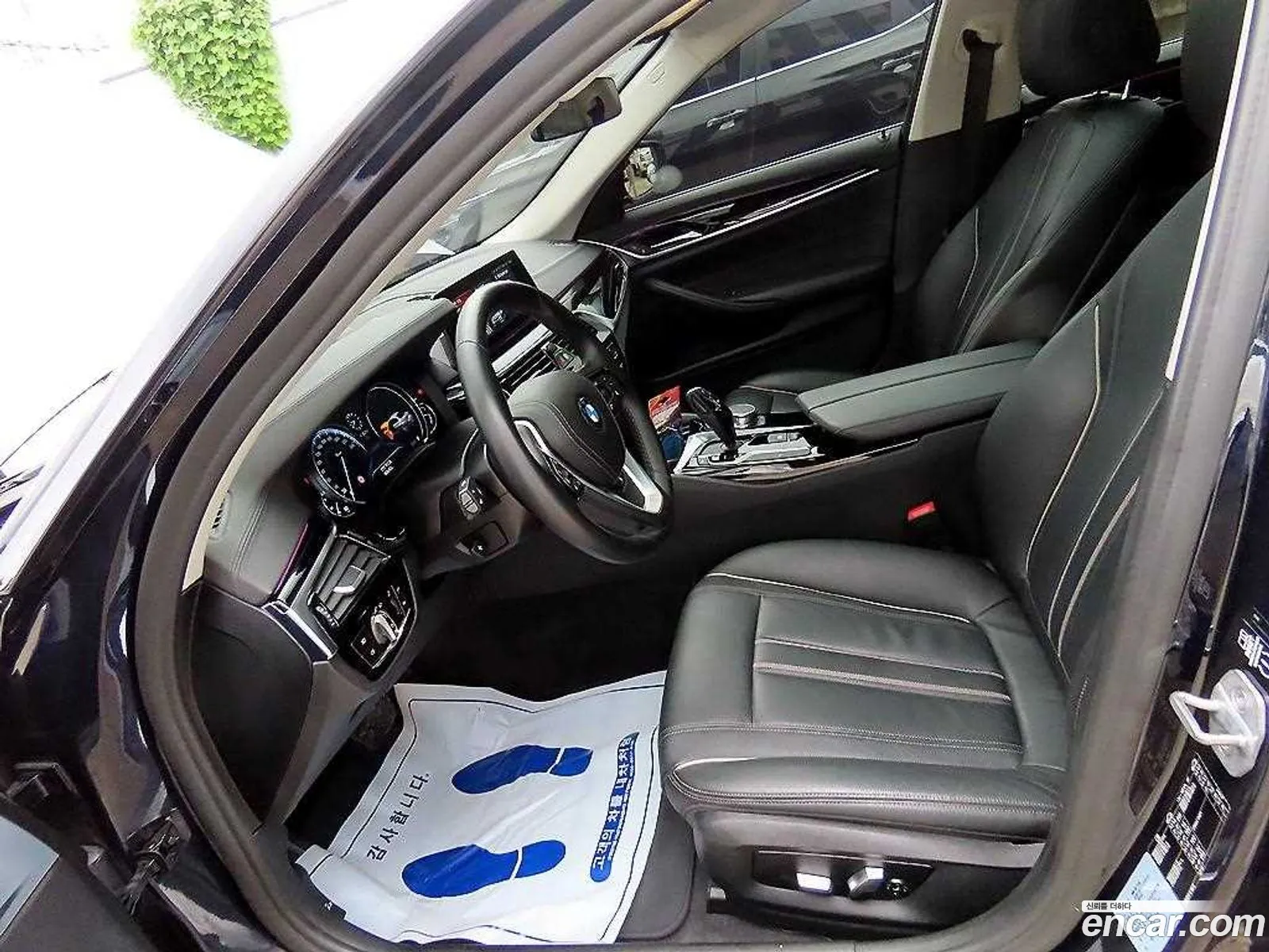 BMW 5 Series G30 520I Luxury - фотография 5092184