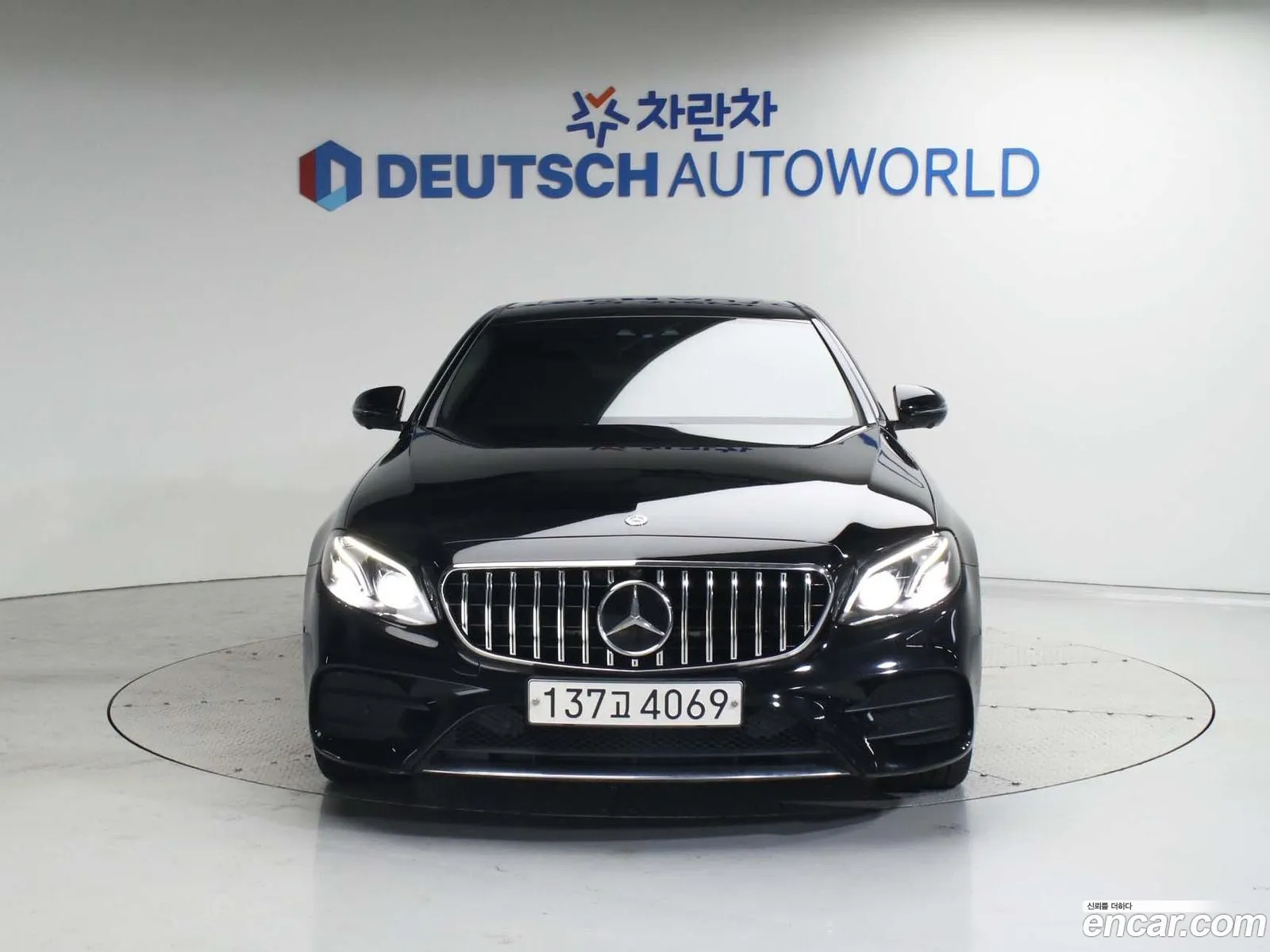 Mercedes E-Class W213 E300 4Matic Amg Line - фотография 19123153