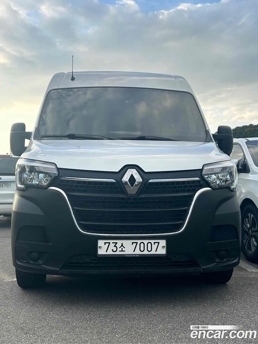 Renault Korea Samsung Master 23 15-Seater - фотография 6817813