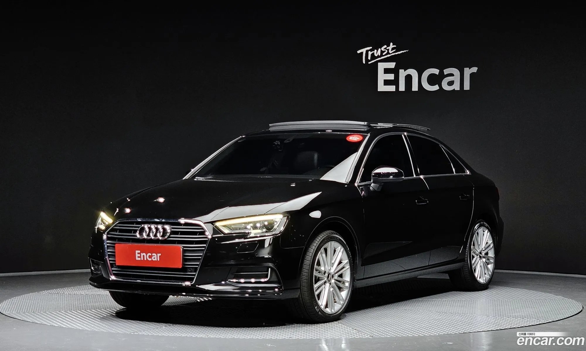 Audi New A3 40 Tfsi 8V - фотография 278234