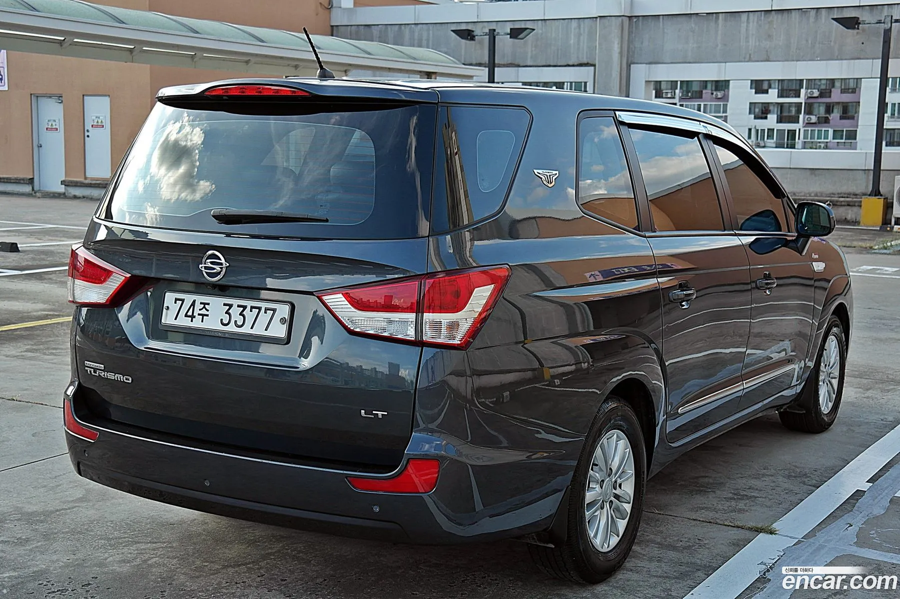 Kg Mobility Ssangyong Korando Turismo 4Wd Lt 11-Seater - фотография 6851369
