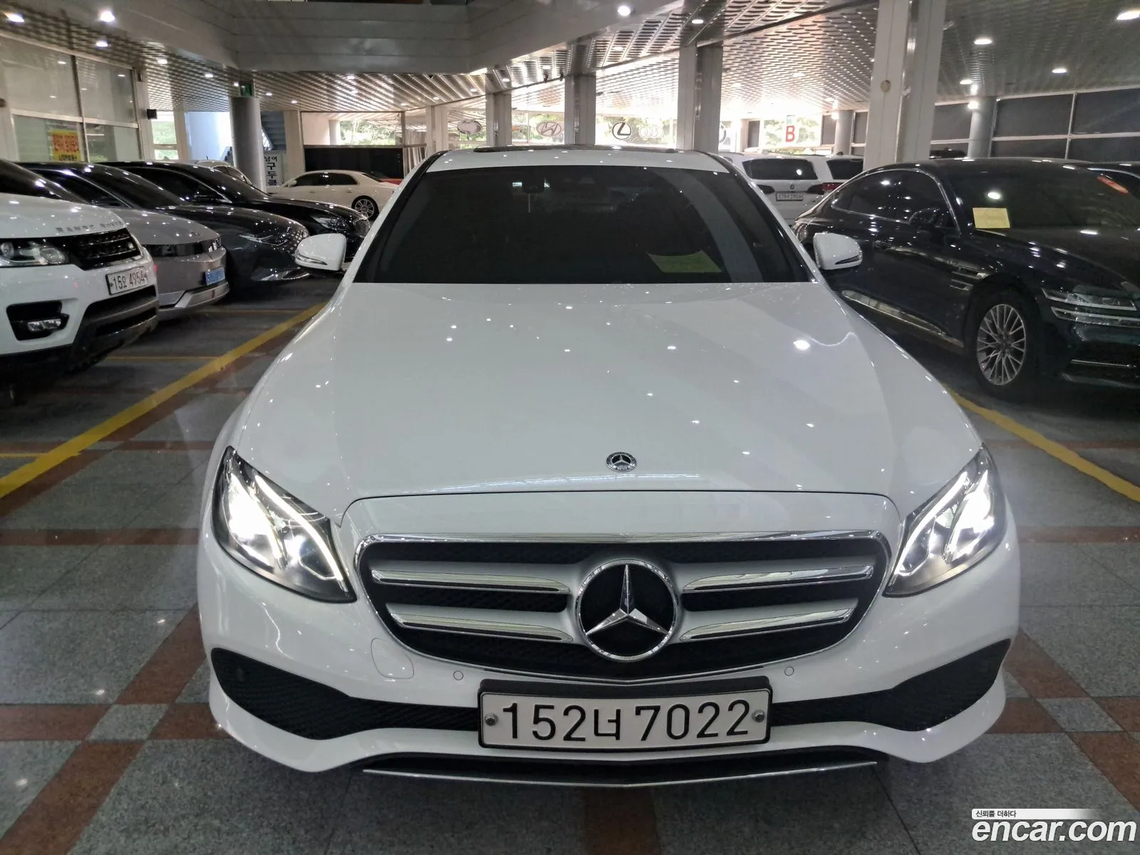 Mercedes E-Class W213 E300 Avantgarde - фотография 19174001