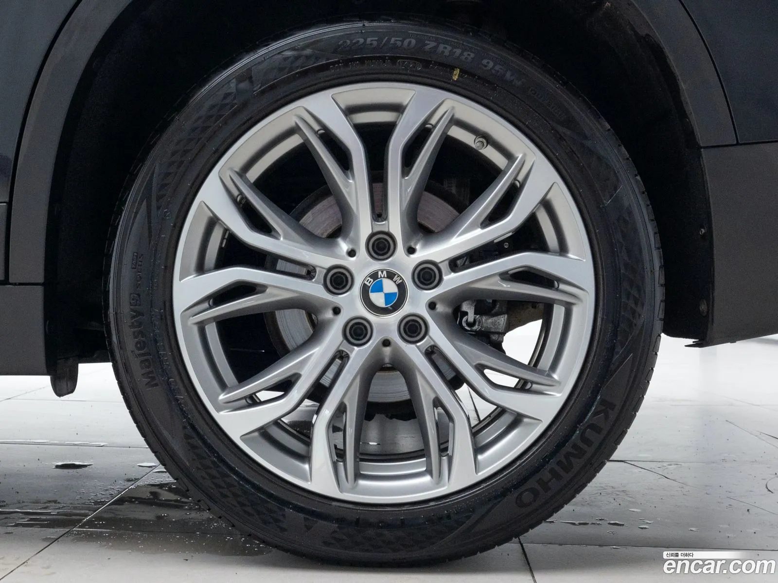 BMW X1 F48 xDrive 18D Premium - фотография 18157367