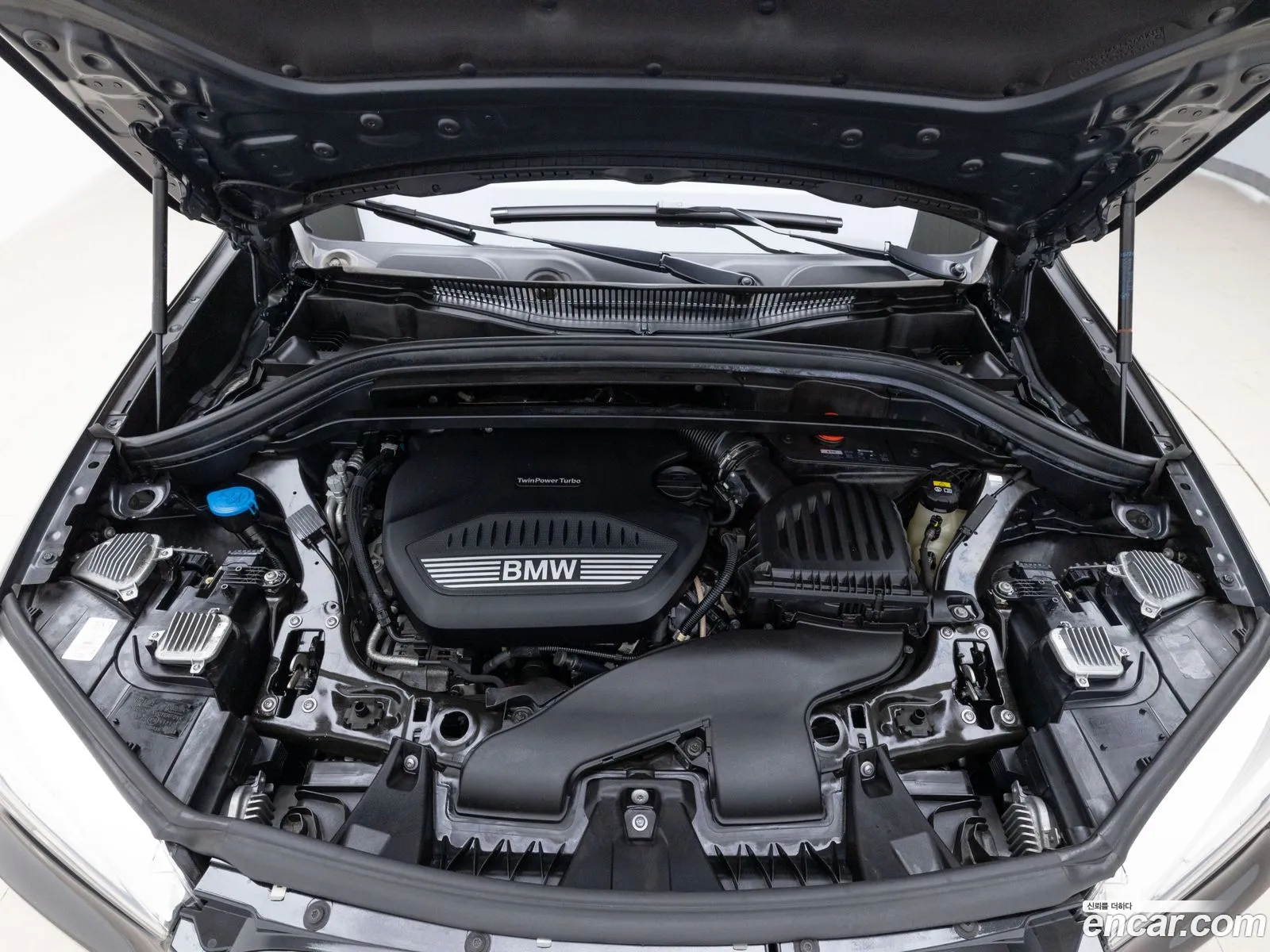 BMW X1 F48 xDrive 18D Premium - фотография 18157368
