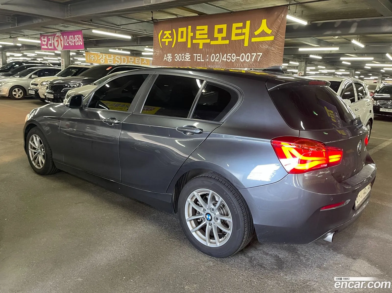BMW 1 Series F20 118D Joy 5-Door - фотография 17862723
