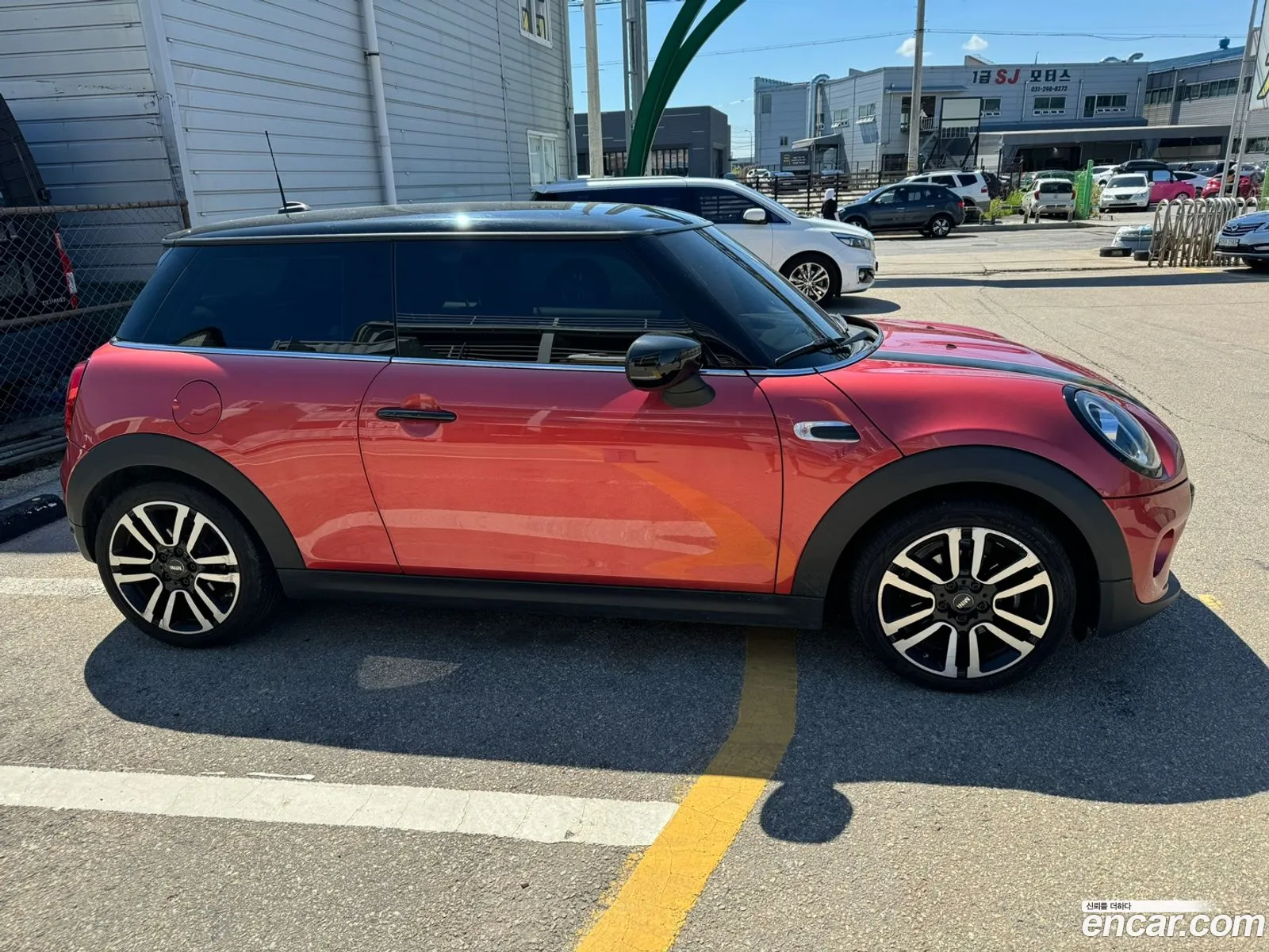 Mini Cooper Rosewood Edition 3Rd Generation - фотография 10995192