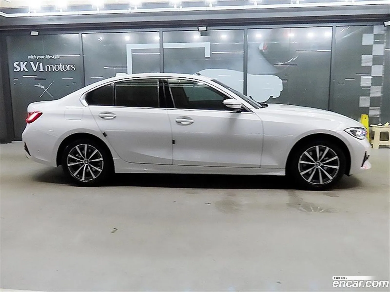 BMW 3 Series G20 320I Luxury - фотография 5682520