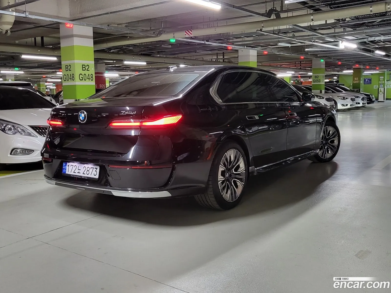 BMW 7 Series G70 740D xDrive Design Pure Excellence - фотография 5682506
