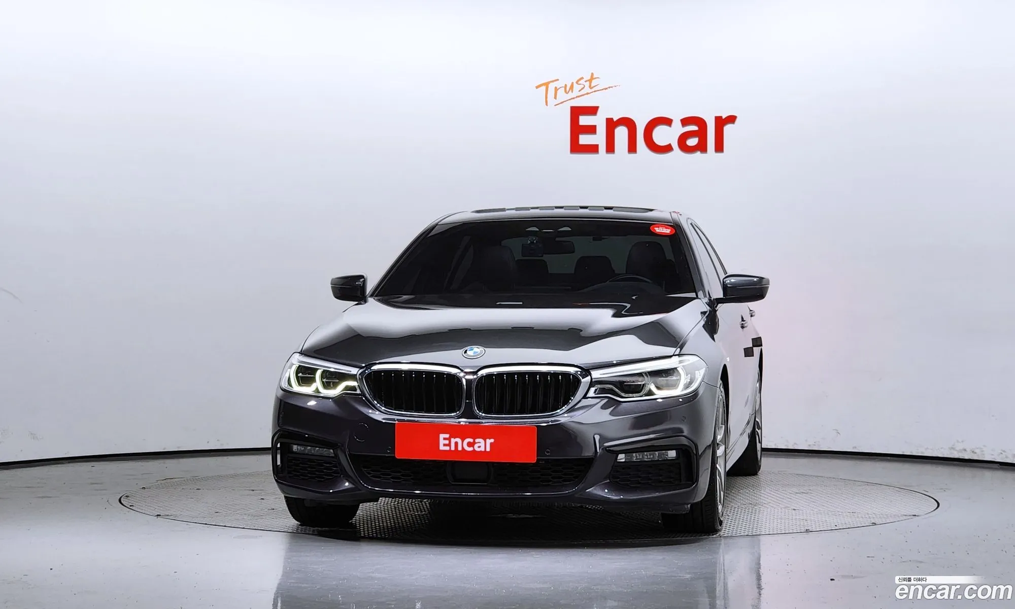 BMW 5 Series G30 520D xDrive M Sports - фотография 18026422