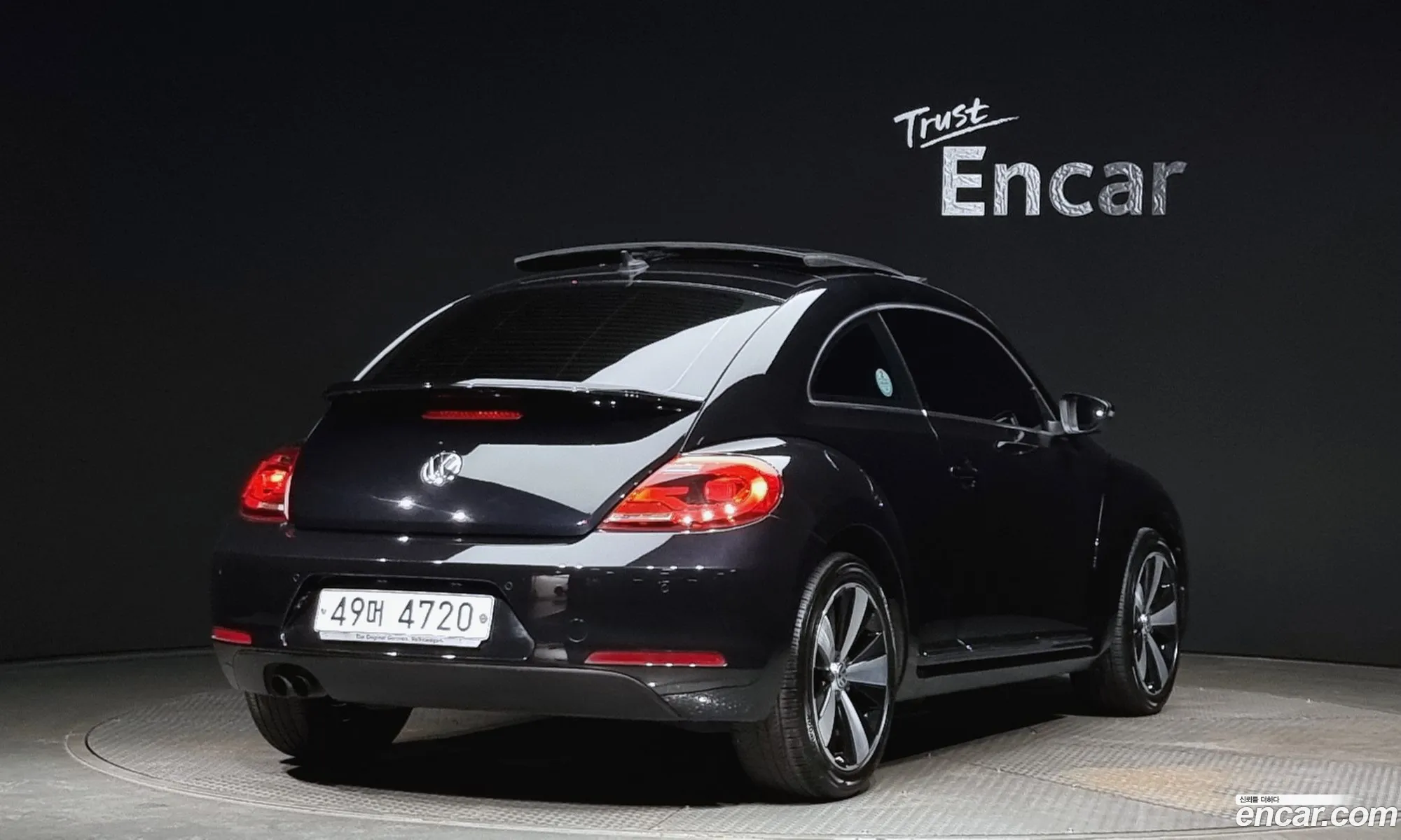 Volkswagen The Beetle 20 Tdi Premium 3Rd Generation - фотография 7715939