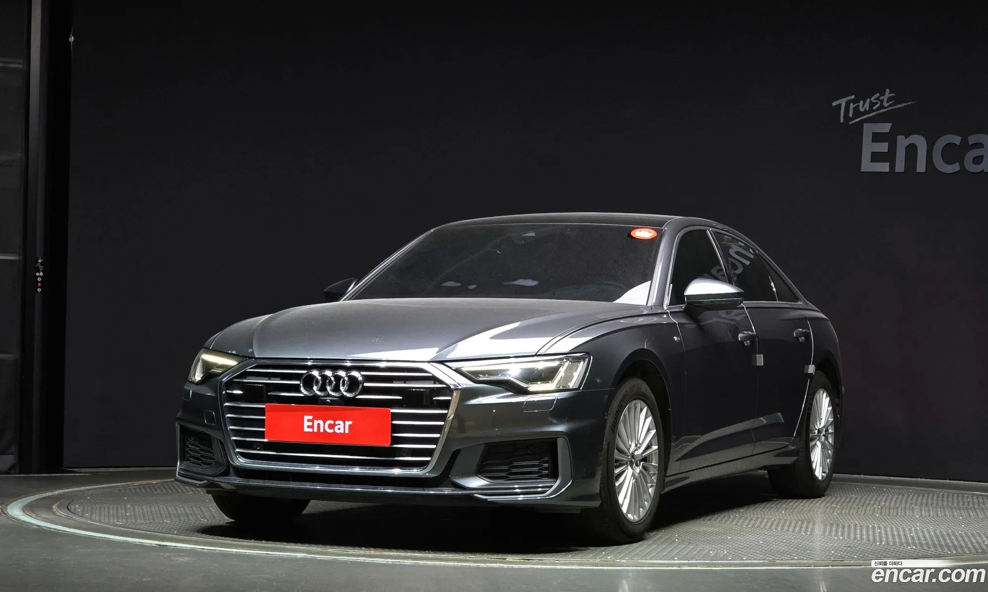 Audi A6 C8 40 Tdi Premium - фотография 15545431