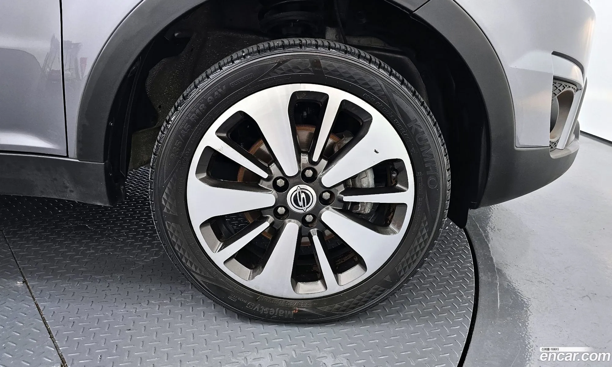 Kg Mobility Ssangyong New Korando C 20 Cvt 2Wd High-End Model - фотография 6941331