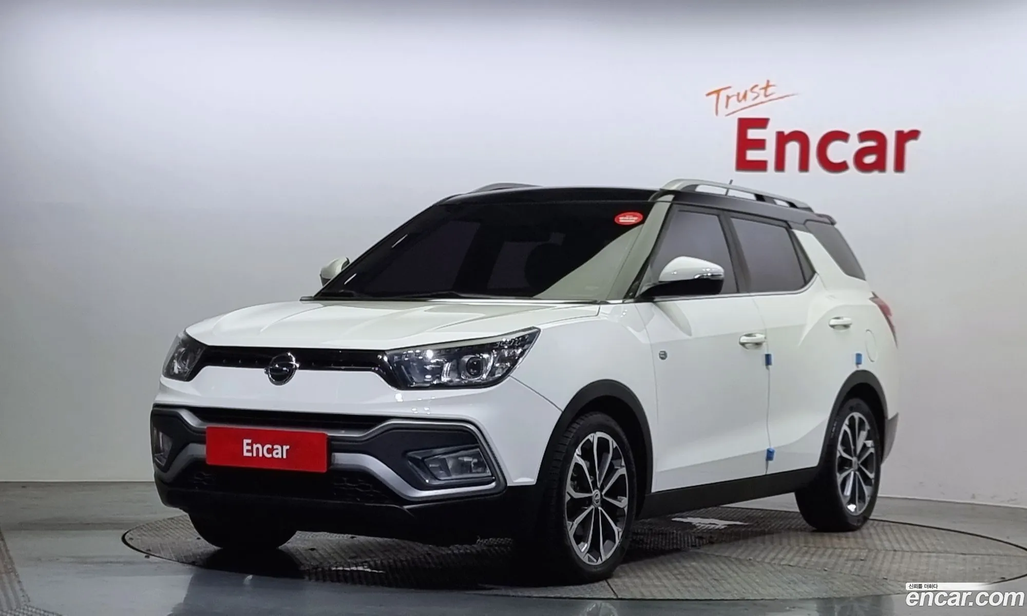 Kg Mobility Ssangyong Tivoli Air Diesel Ix 2Wd - фотография 6949274