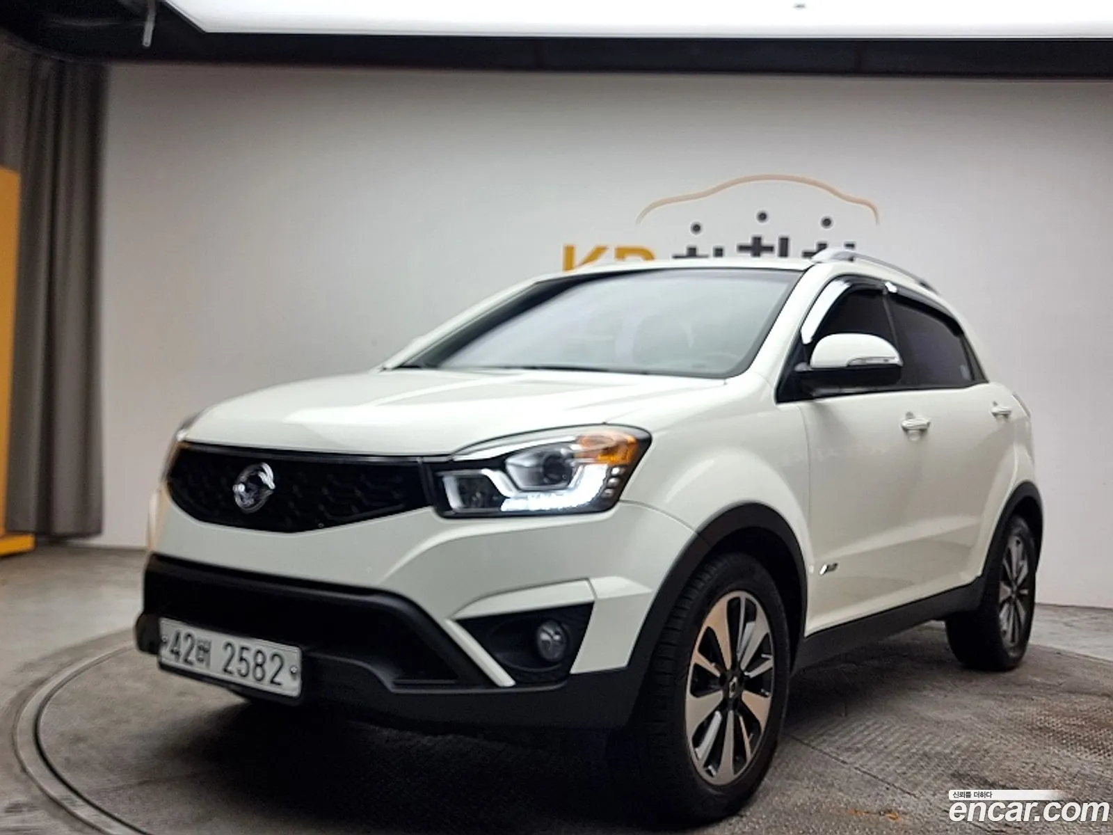 Kg Mobility Ssangyong New Korando C 20 Adventure 60Th Edition 4Wd - фотография 8763380