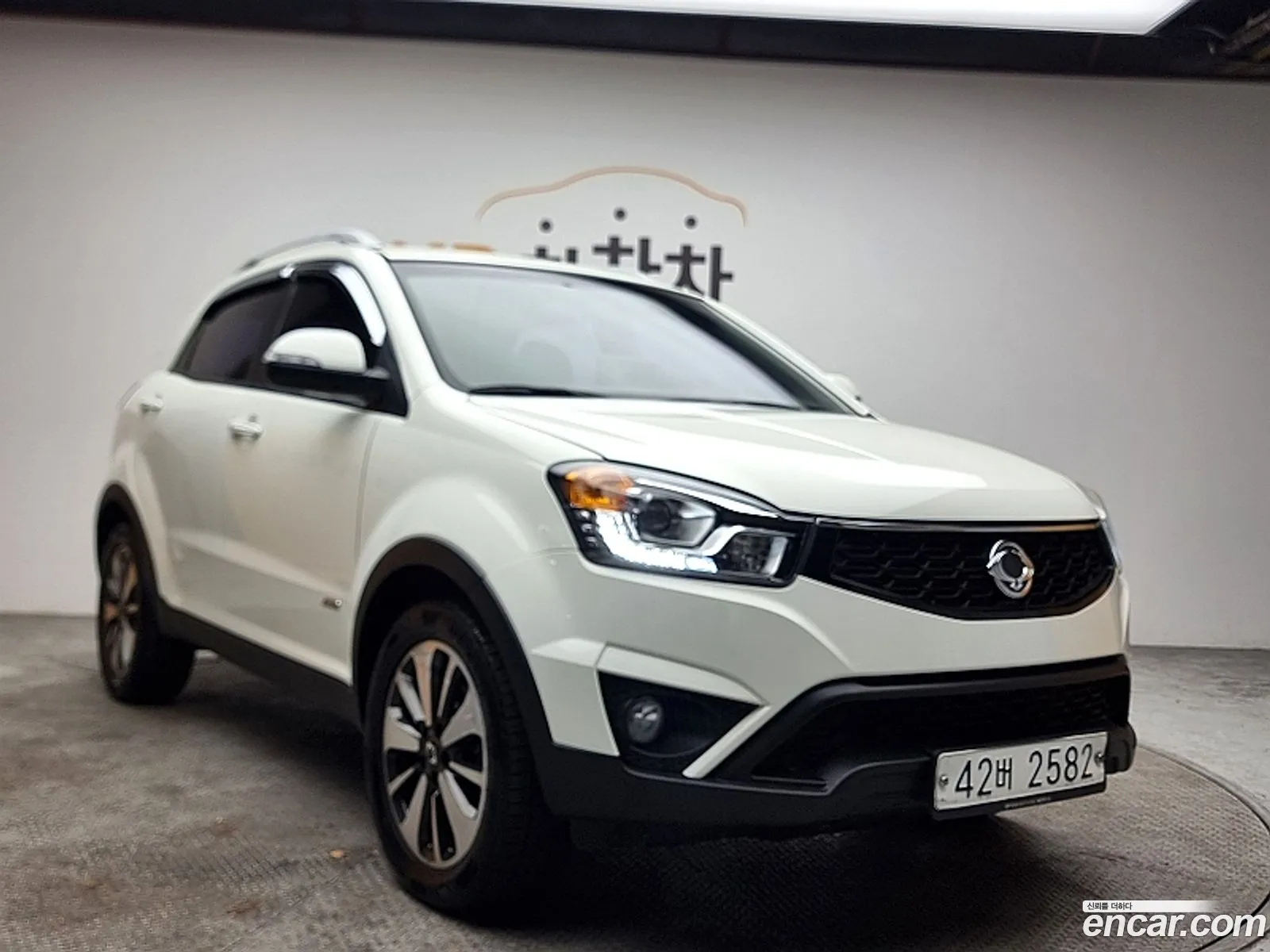 Kg Mobility Ssangyong New Korando C 20 Adventure 60Th Edition 4Wd - фотография 8763381