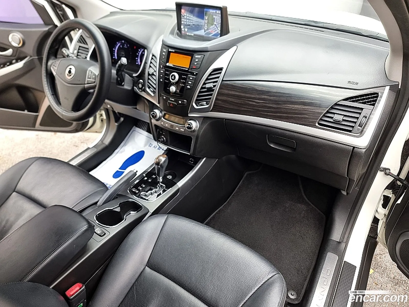 Kg Mobility Ssangyong New Korando C 20 Adventure 60Th Edition 4Wd - фотография 8763385