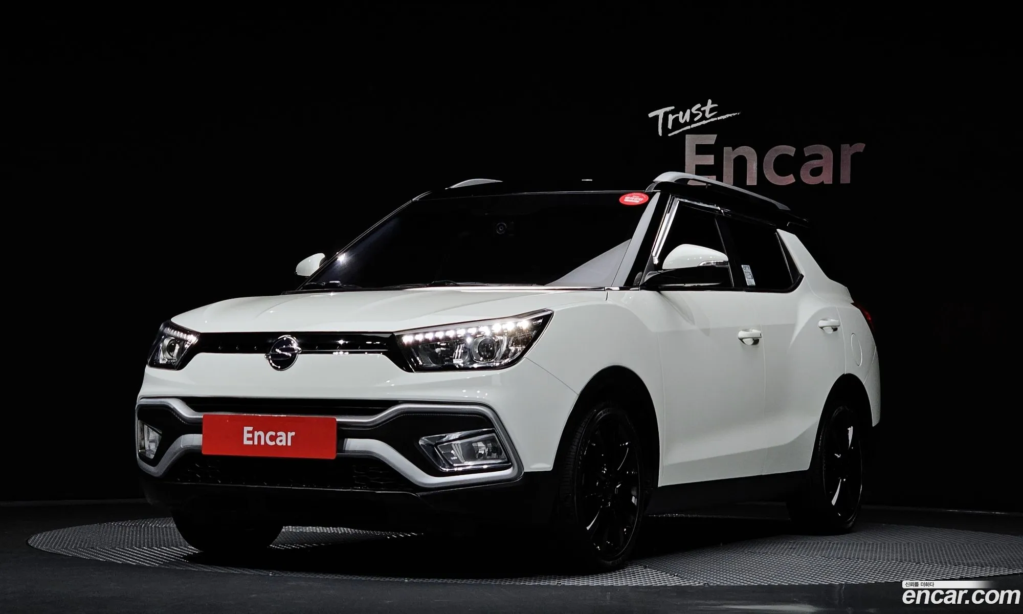 Kg Mobility Ssangyong Tivoli Air Diesel Ix 2Wd - фотография 6928493