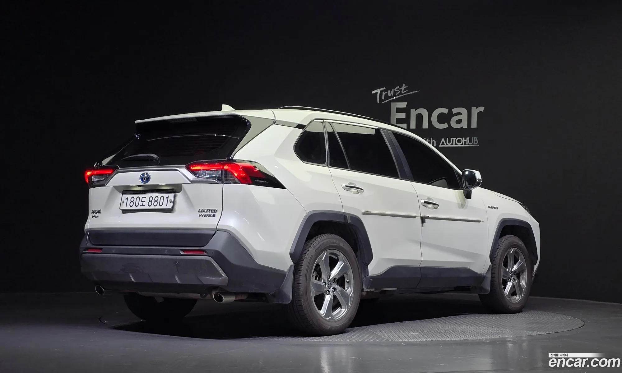 Toyota Rav4 5Th Generation 25 4Wd Hybrid - фотография 15359103