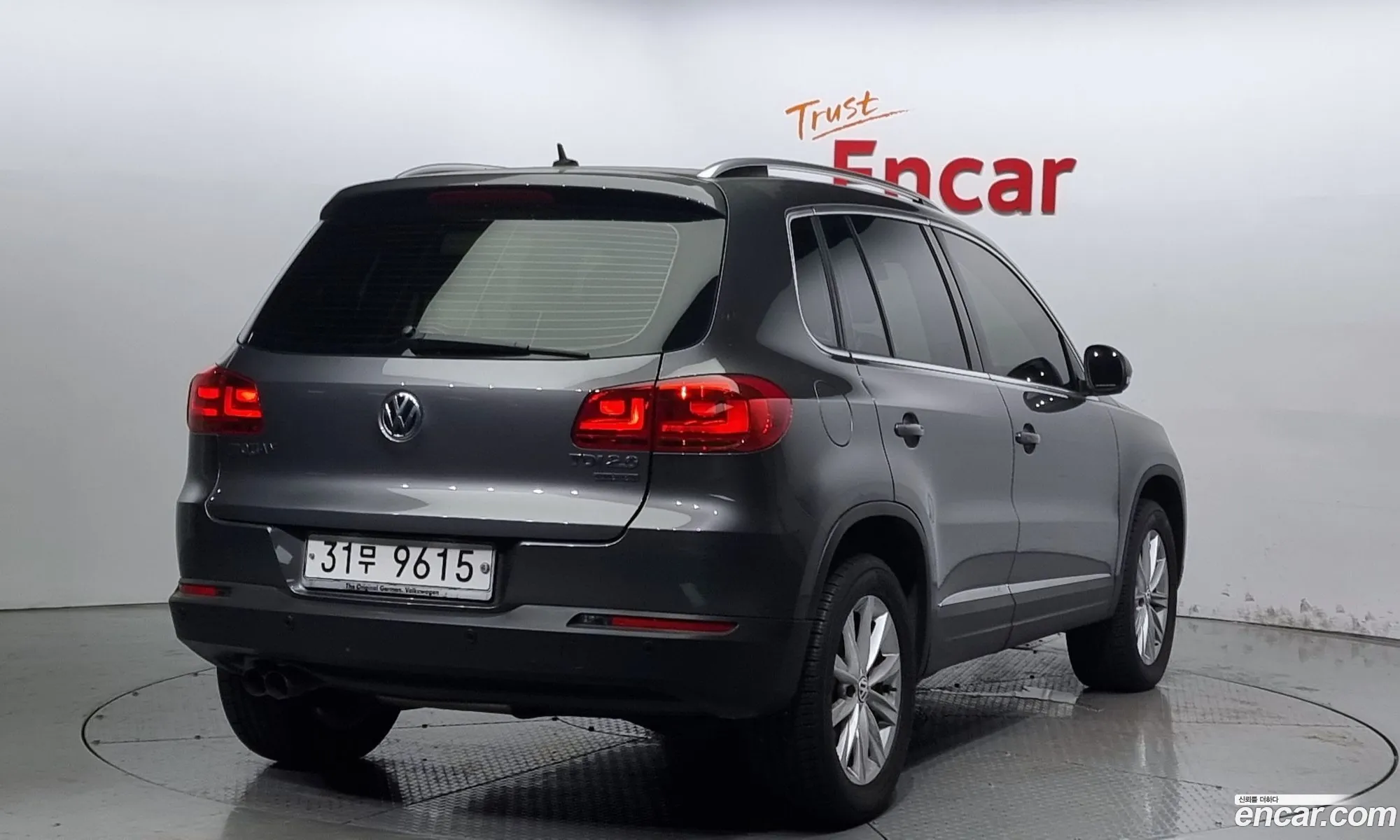 Volkswagen New Tiguan 20 Tdi Comfort 5N - фотография 7715927