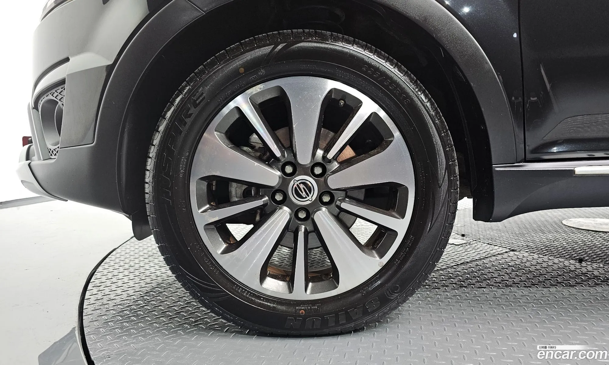 Kg Mobility Ssangyong New Korando C 20 Rx 2Wd Top-Of-The-Line Model - фотография 7215697