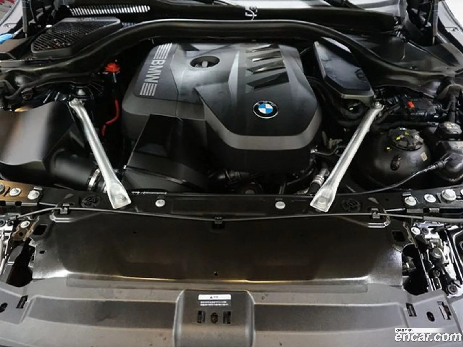 BMW 5 Series G60 520I M Sports - фотография 18026413