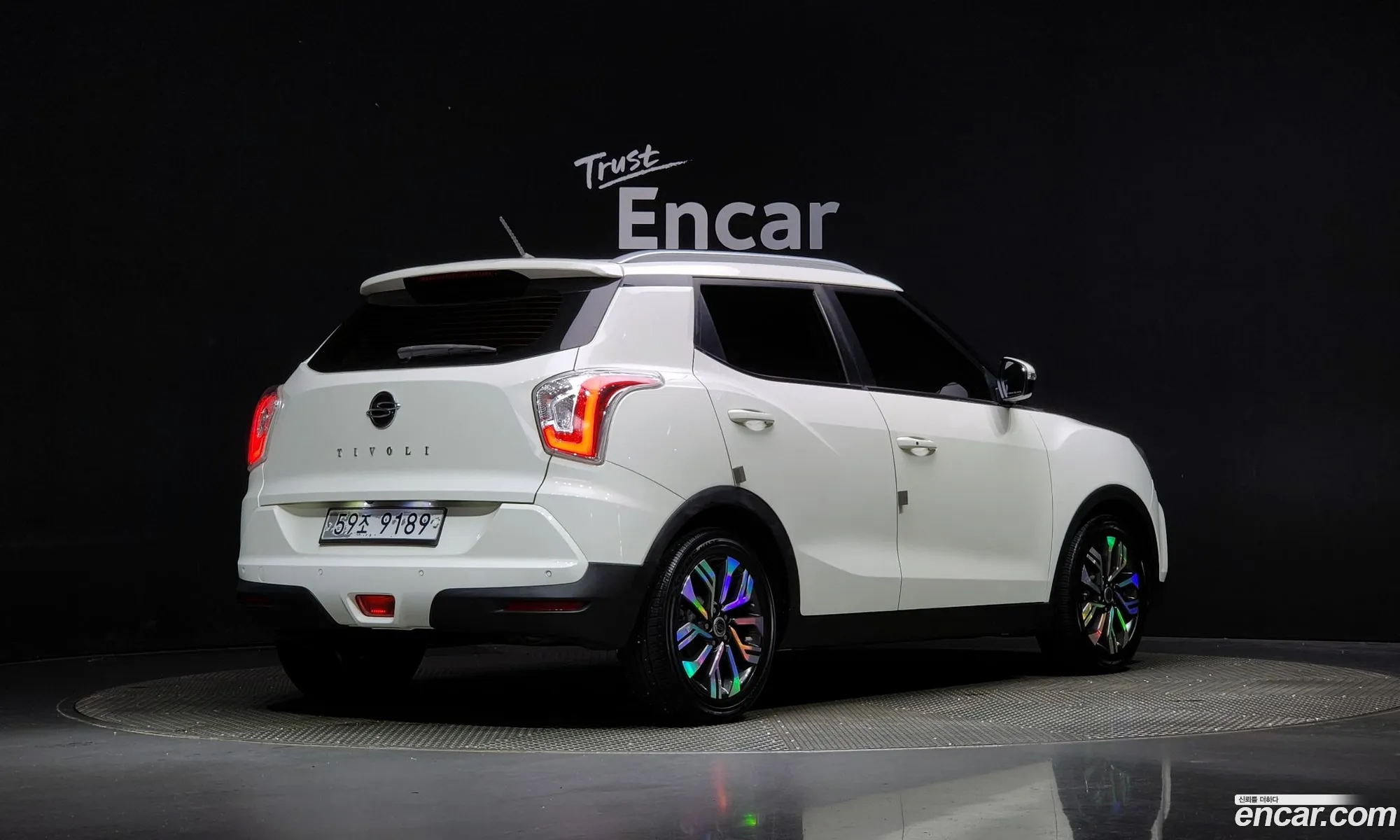 Kg Mobility Ssangyong Tivoli Armor Diesel Vx 2Wd - фотография 8254100
