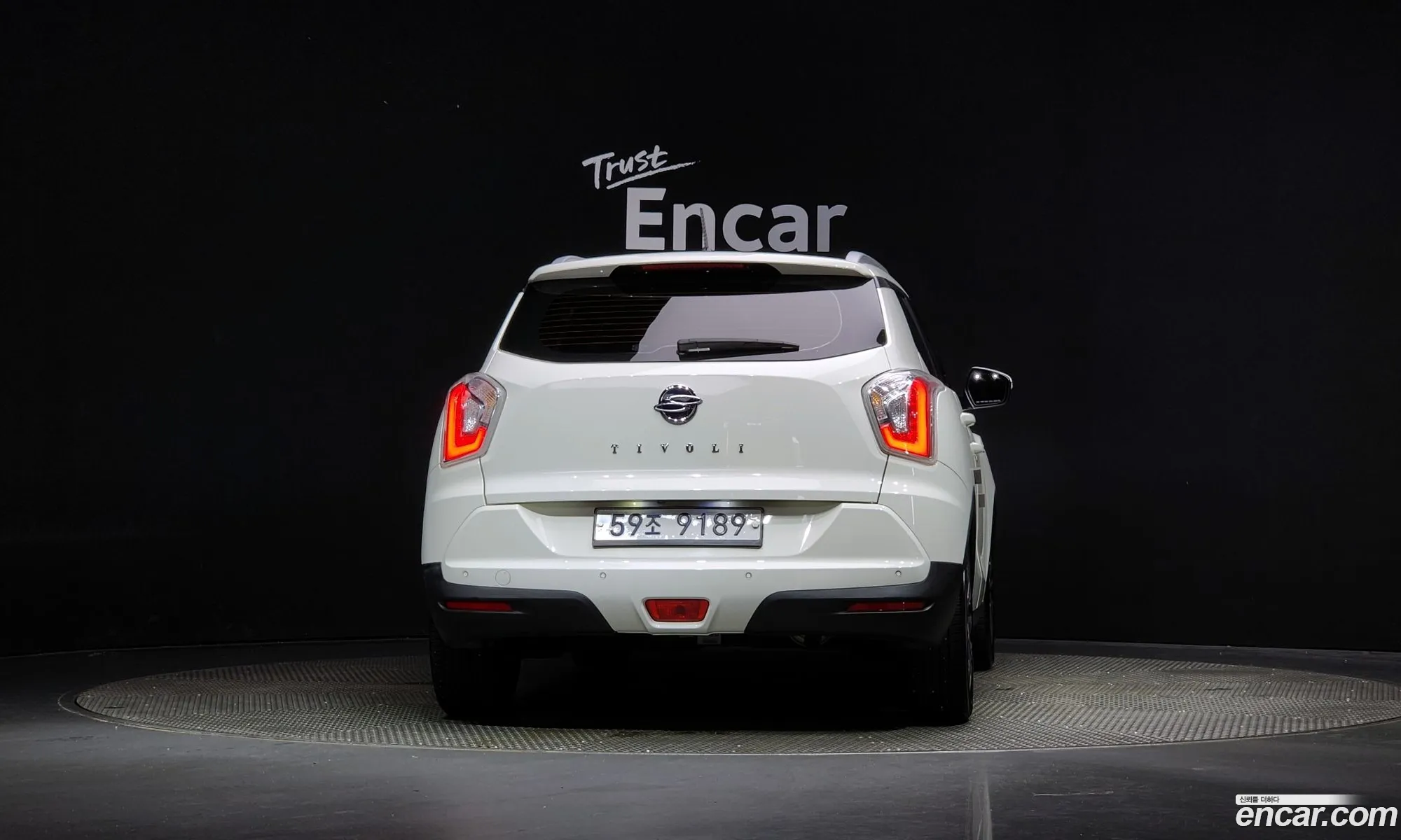 Kg Mobility Ssangyong Tivoli Armor Diesel Vx 2Wd - фотография 8254102