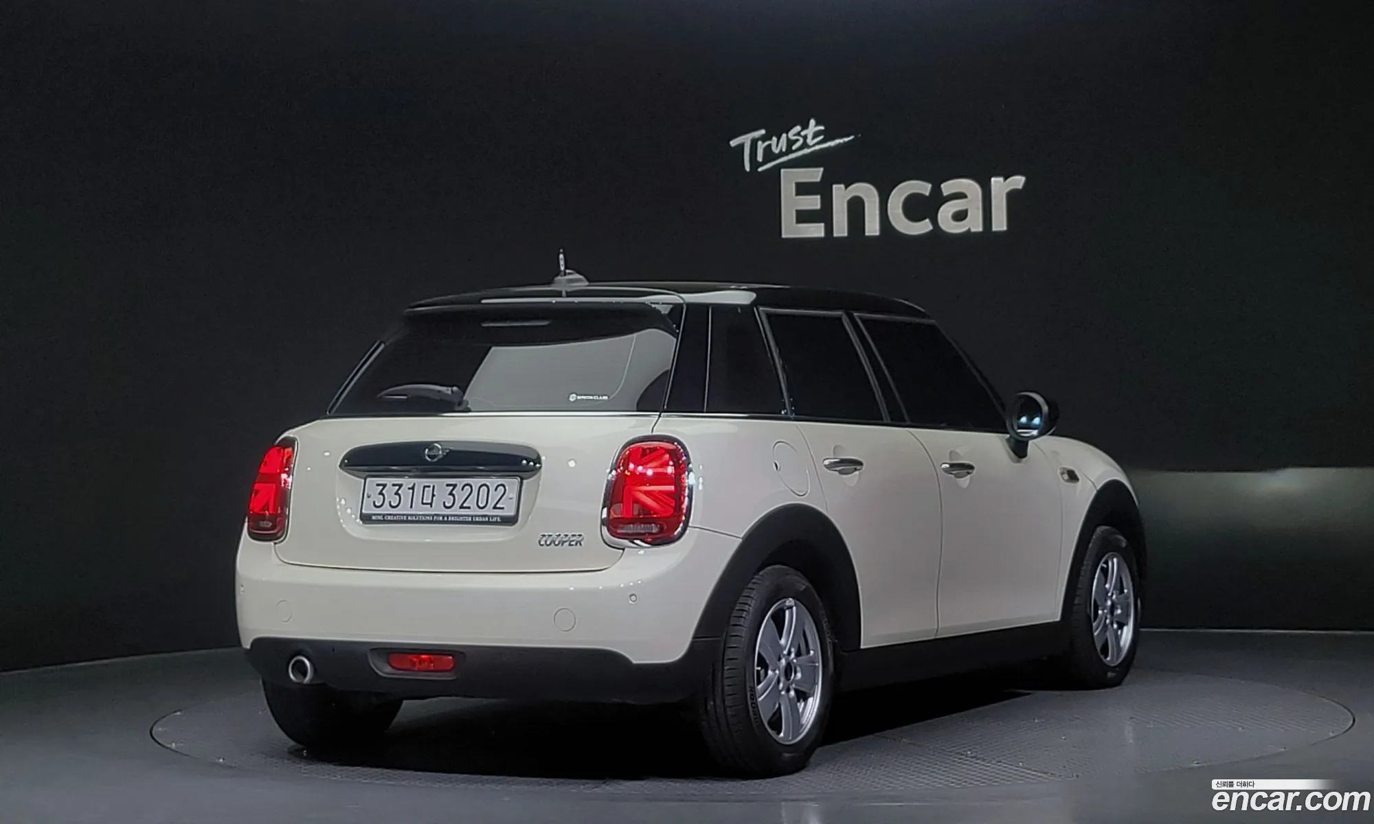 Mini Cooper 5-Door Basic Model 3Rd Generation - фотография 920573