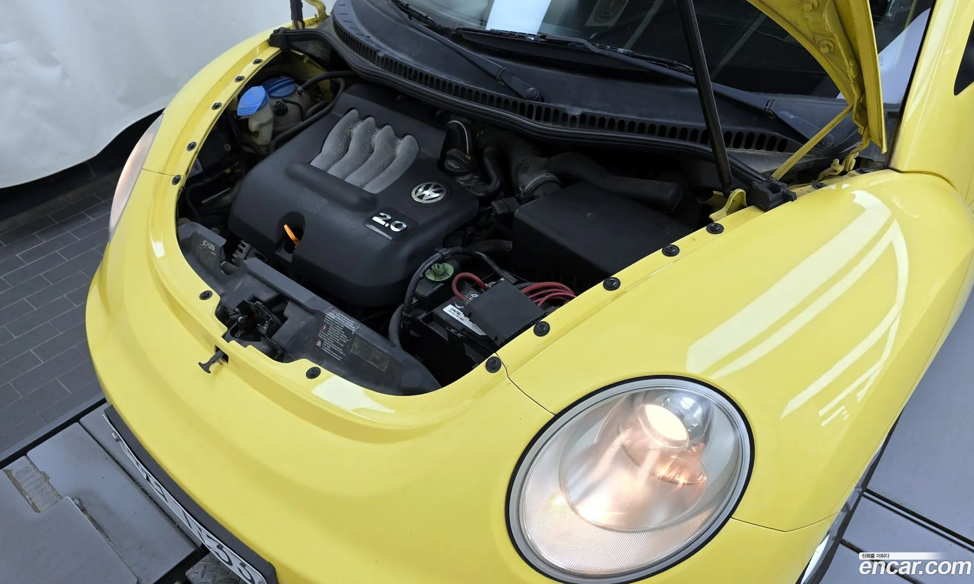 Volkswagen New Beetle Deluxe 20 9C - фотография 8482665