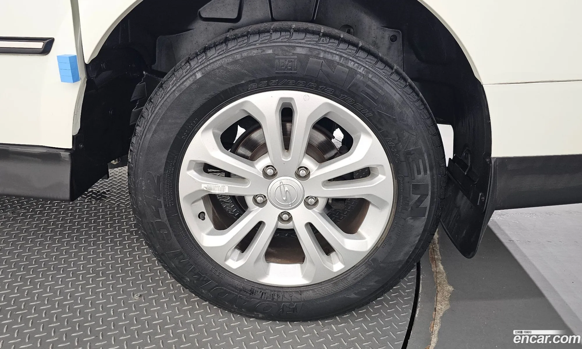 Kg Mobility Ssangyong The New Korando Sports 22 Cx5 2Wd Fashion - фотография 8103959