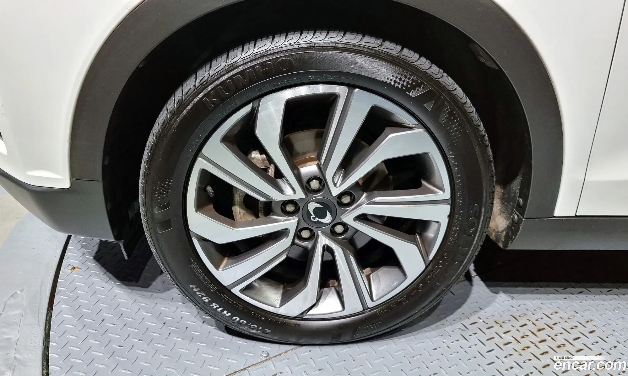 Kg Mobility Ssangyong Very New Tivoli Gasoline 15 2Wd V5 - фотография 8690546