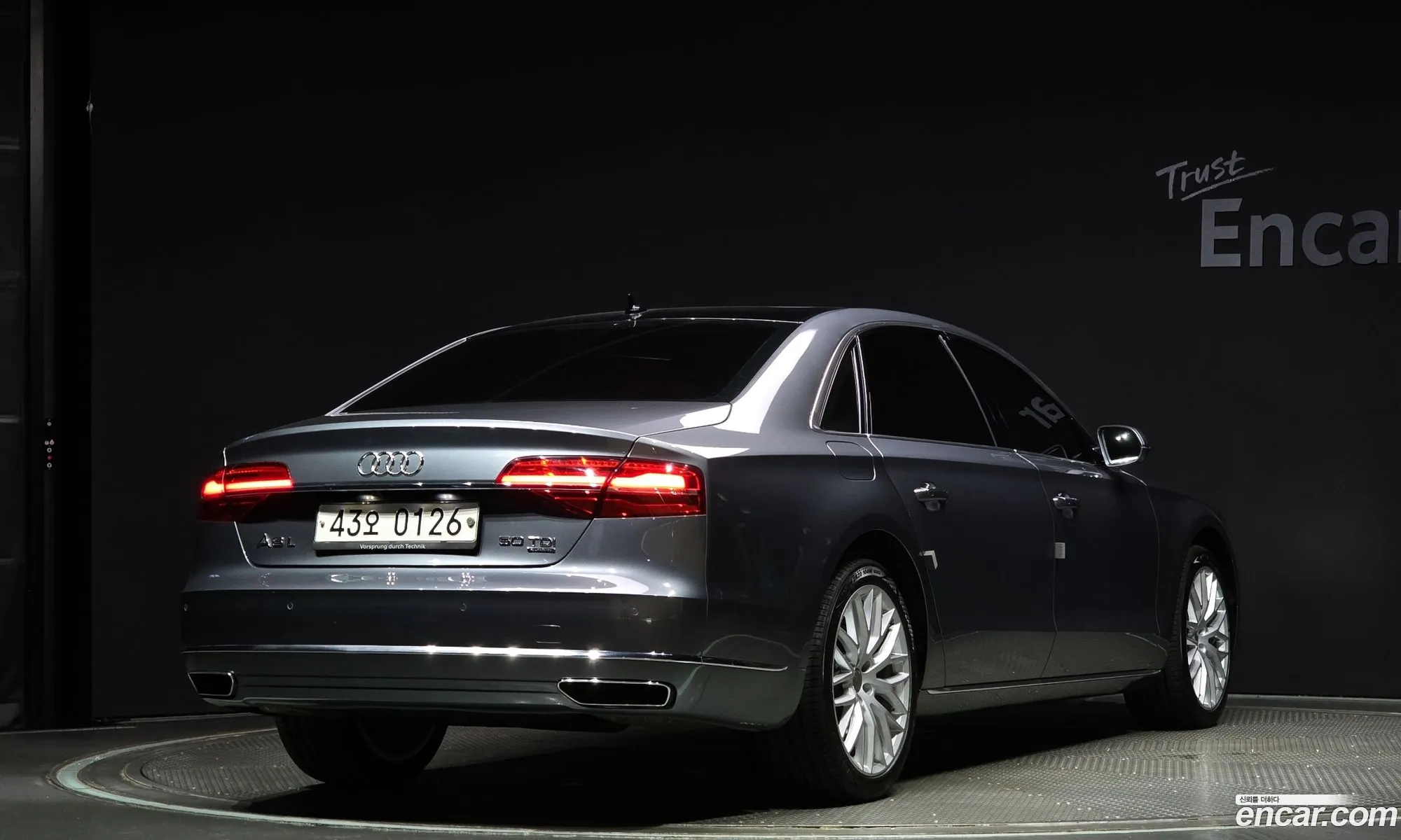 Audi New A8 50 Tdi Quattro Design Lwb D4 - фотография 380733