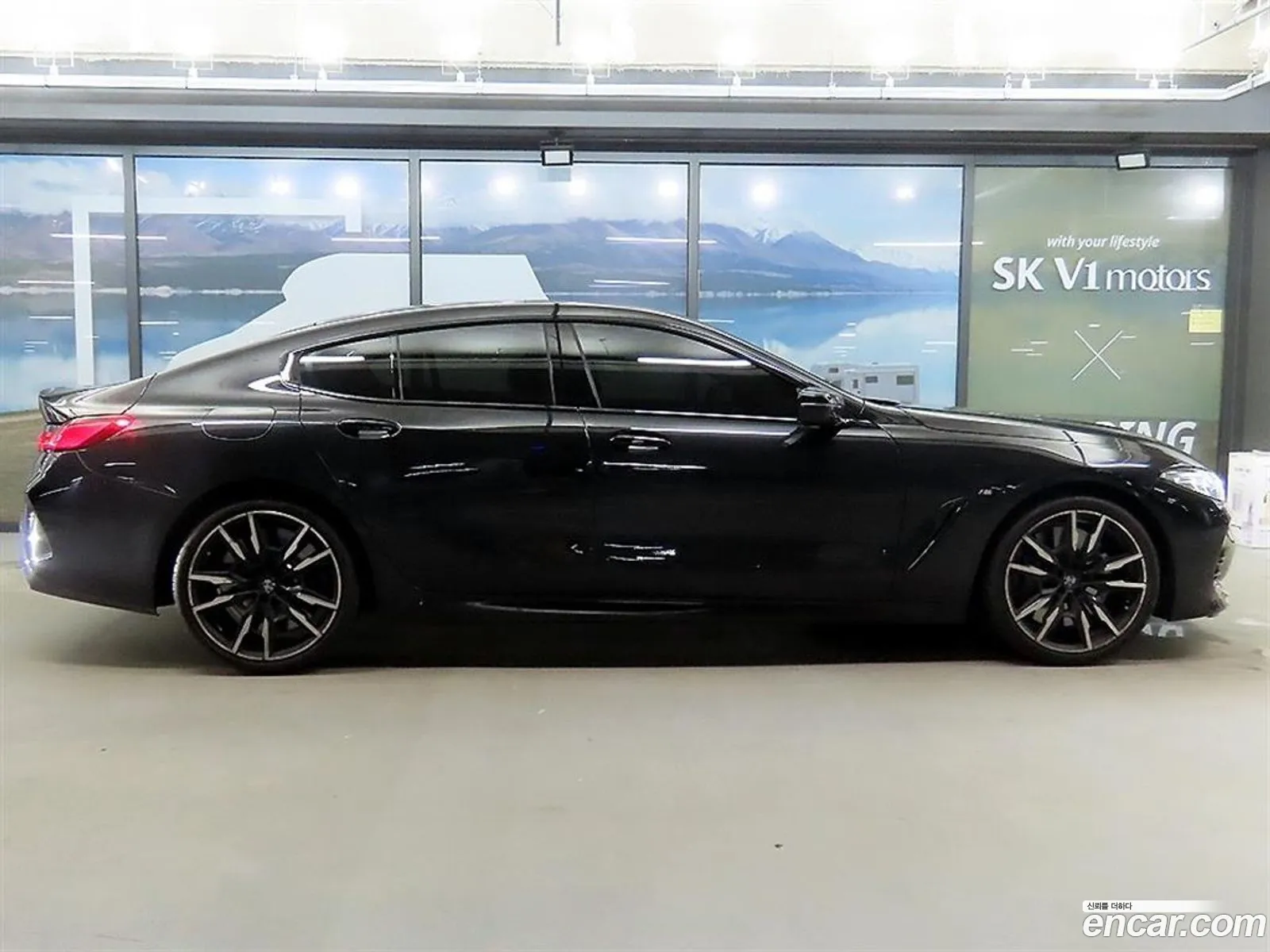 BMW 8 Series G15 M850I ​​xDrive Gran Coupe - фотография 5512129