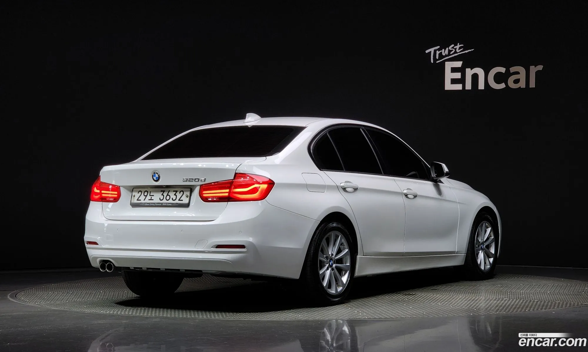 BMW 3 Series F30 320D - фотография 7553751