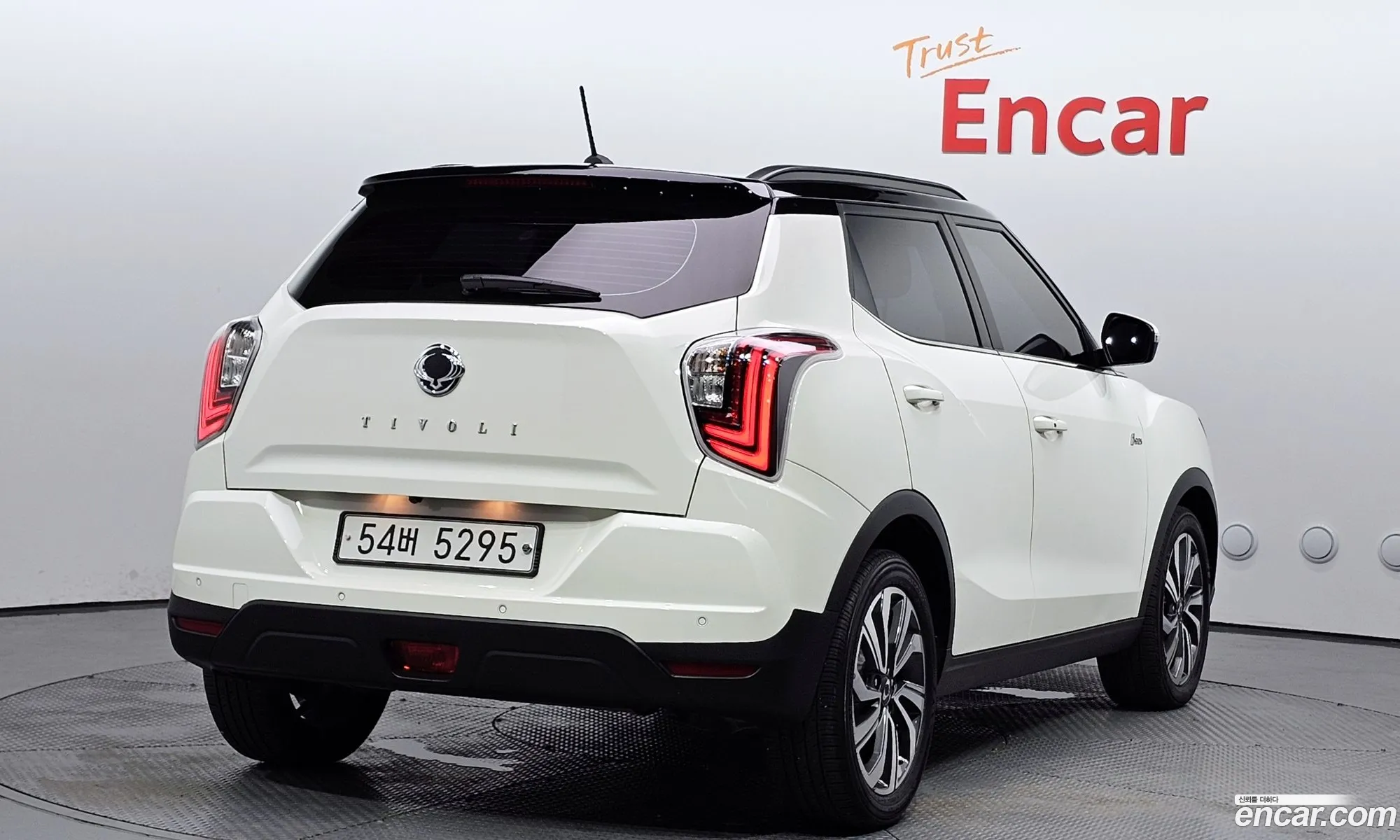 Kg Mobility Ssangyong Very New Tivoli Gasoline 15 2Wd V3 - фотография 8829937