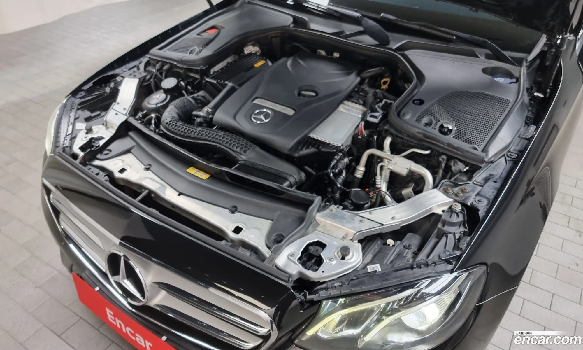 Mercedes E-Class W213 E200 Avantgarde - фотография 19109821