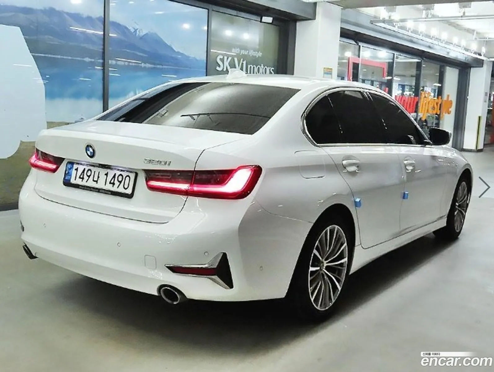 BMW 3 Series G20 320I Luxury - фотография 18081213