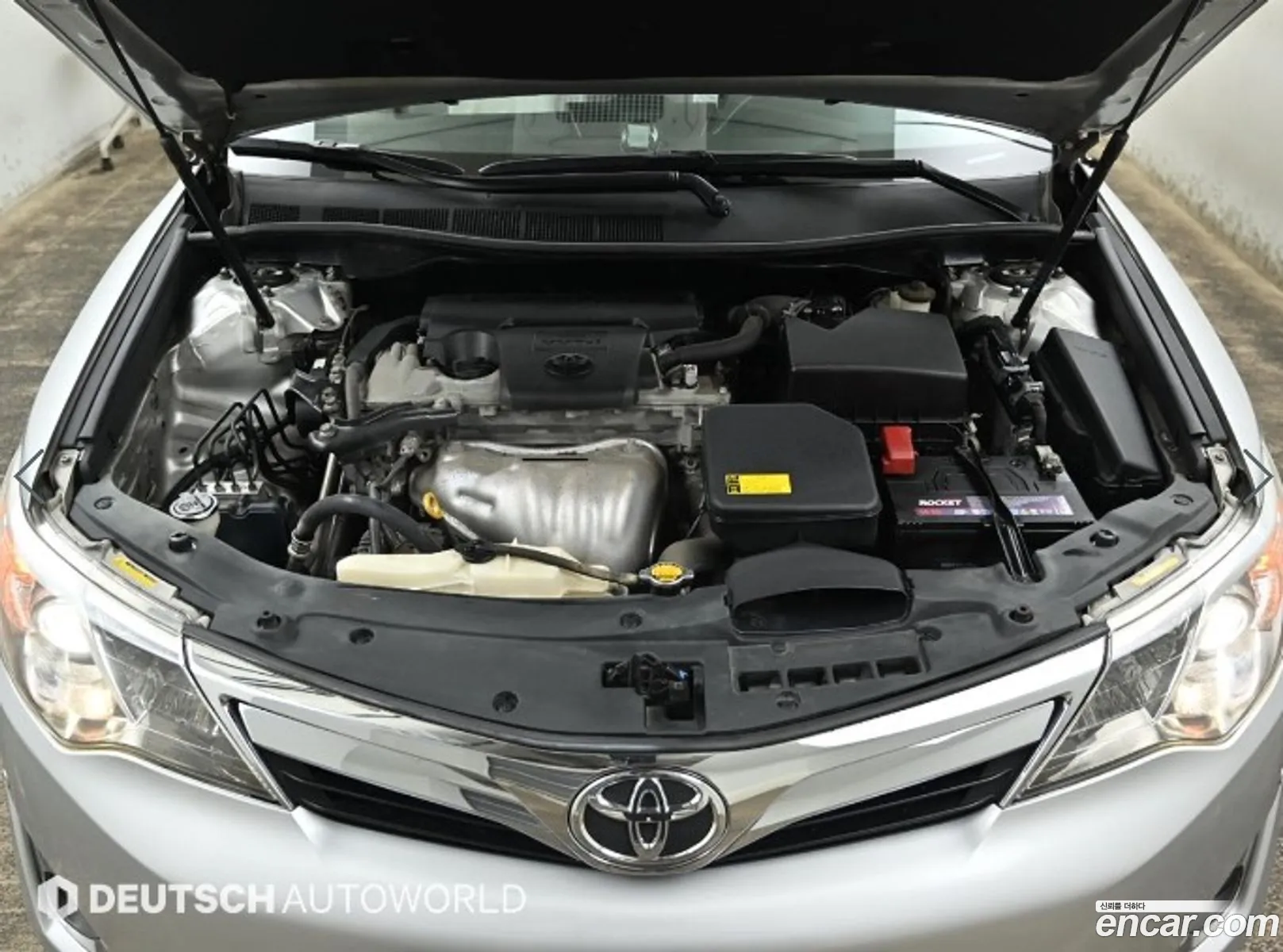Toyota New Camry 25 Xle - фотография 15359071