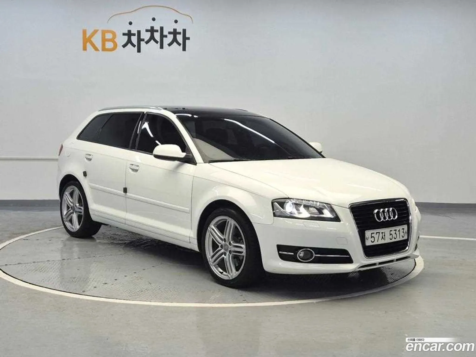 Audi New A3 20 Tfsi Dynamic 8P - фотография 217828