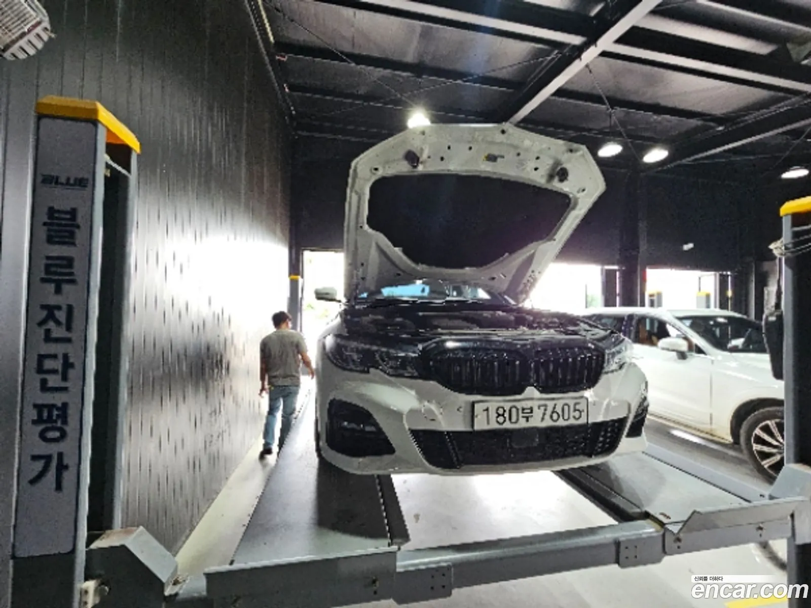 BMW 3 Series G20 330I M Sports - фотография 18081222