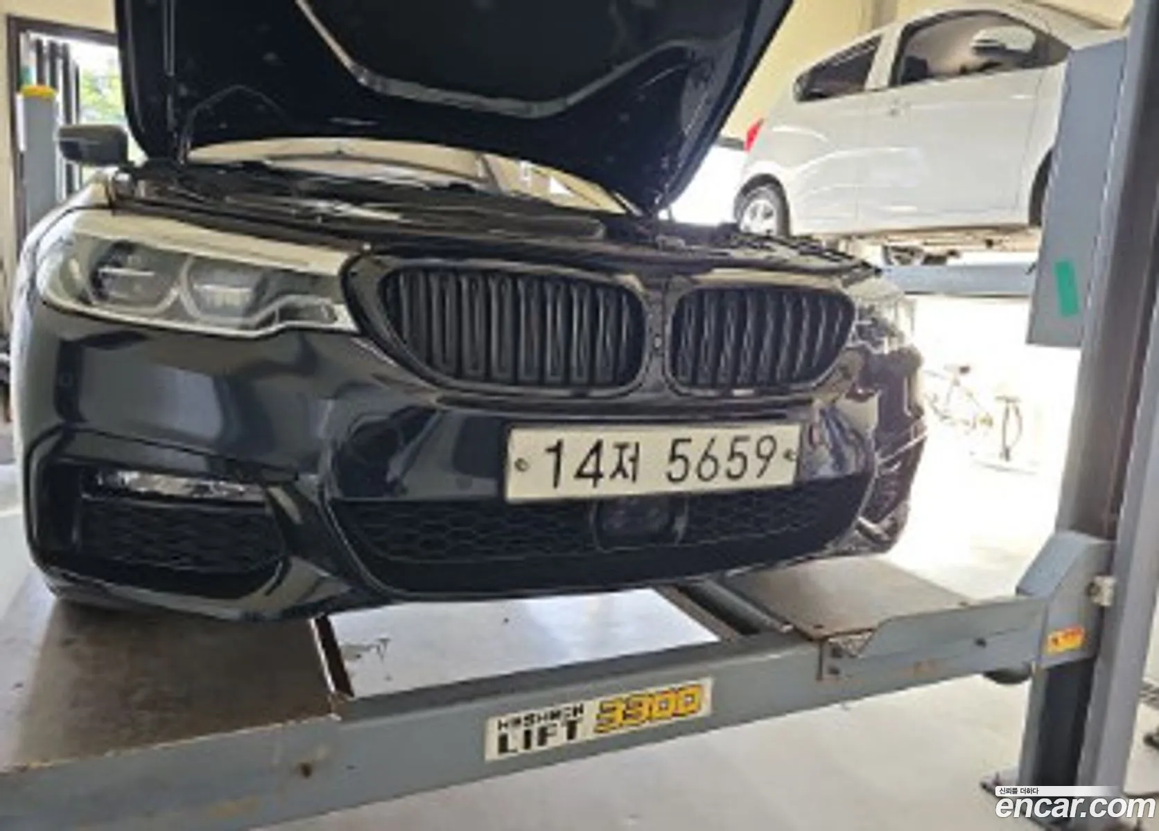 BMW 5 Series G30 530I M Sports Plus - фотография 18125747