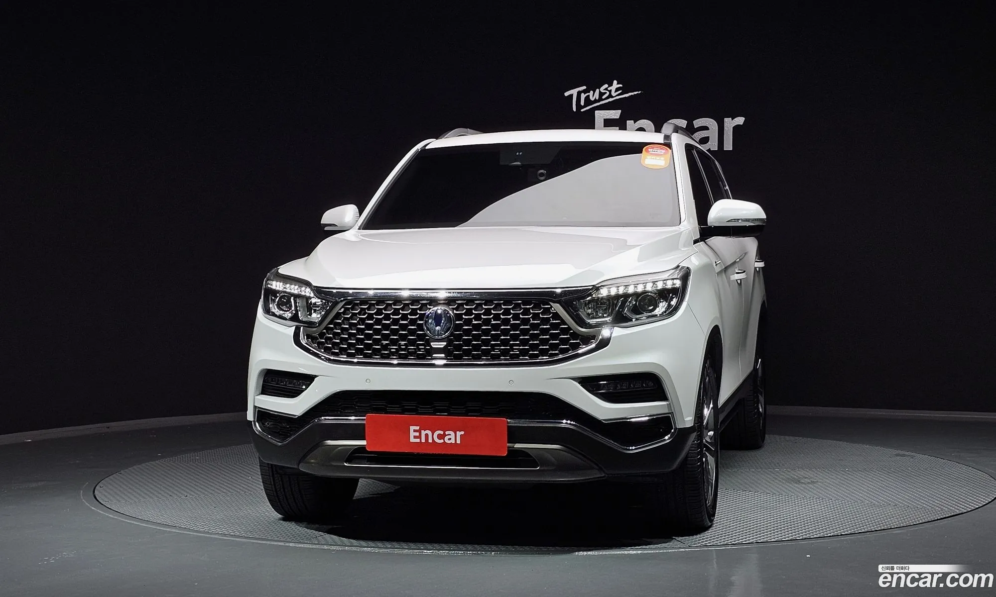 Kg Mobility Ssangyong G4 Rexton Diesel 22 4Wd White Edition - фотография 8829998
