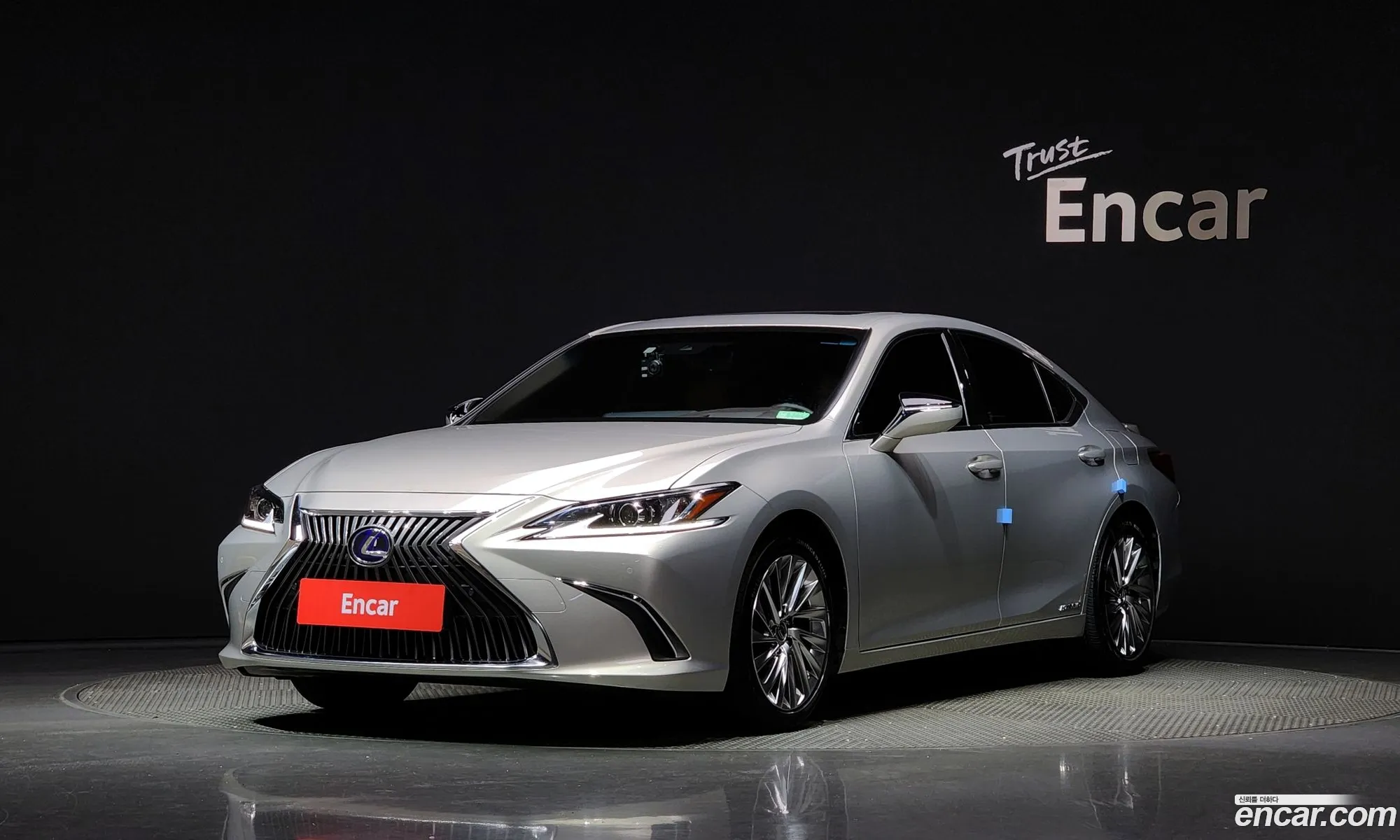 Lexus Es300H 7Th Generation Luxury Plus - фотография 5175120