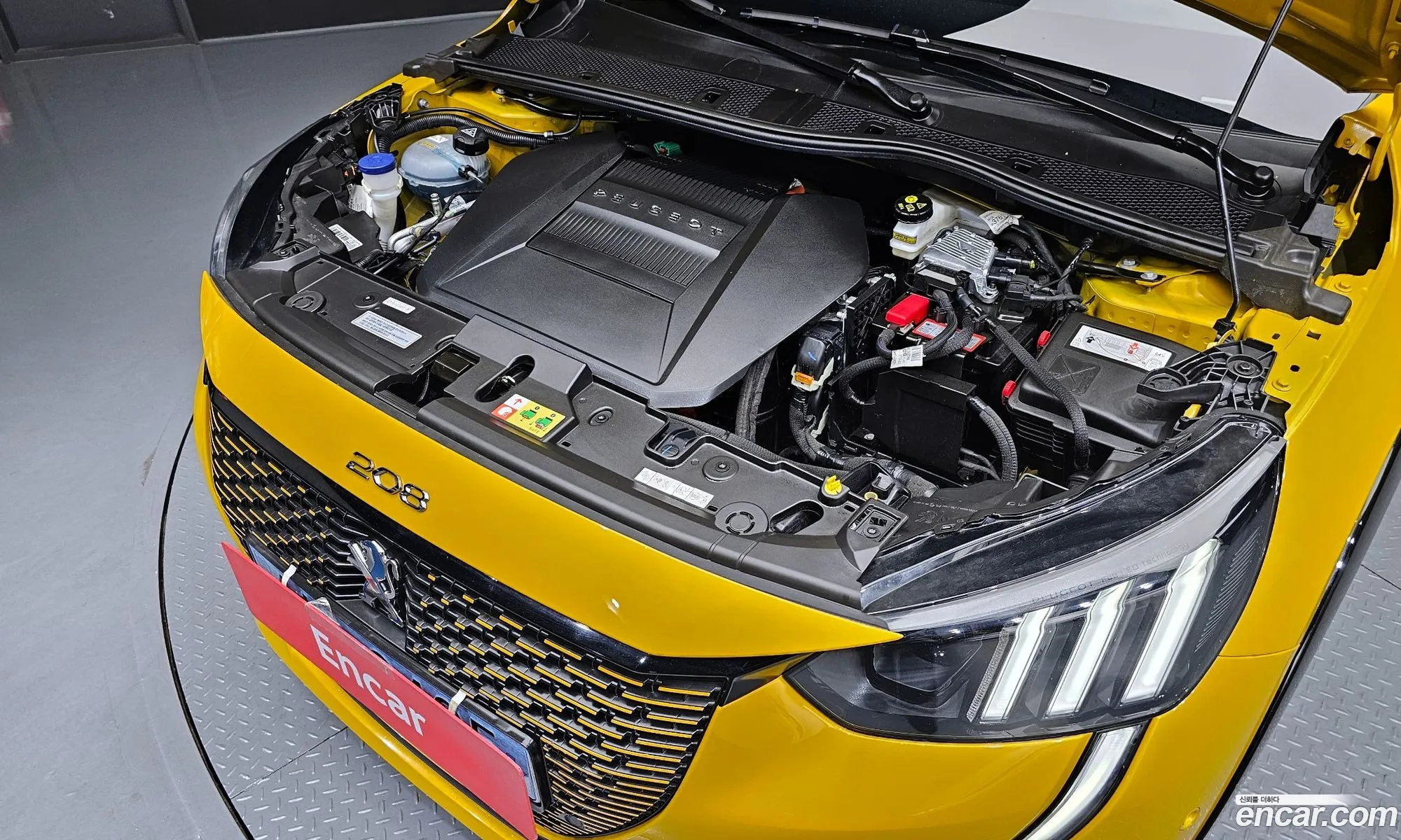 Peugeot E-208 2Nd Generation Gt - фотография 4819220