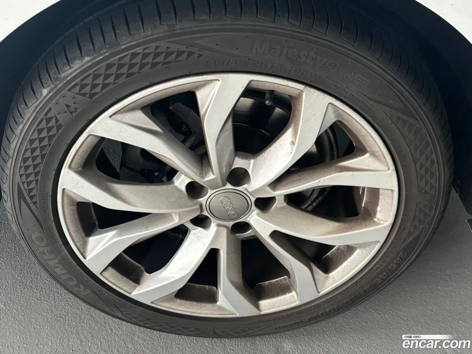 Audi New A6 35 Tdi Premium C7 - фотография 15545423