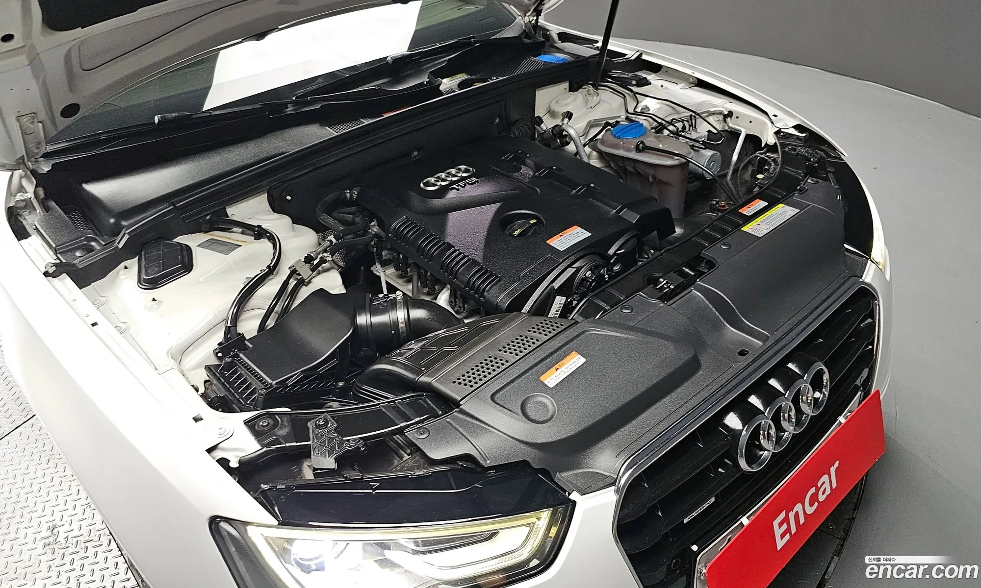Audi A5 40 Tfsi Quattro Cabriolet 8F7 - фотография 367345