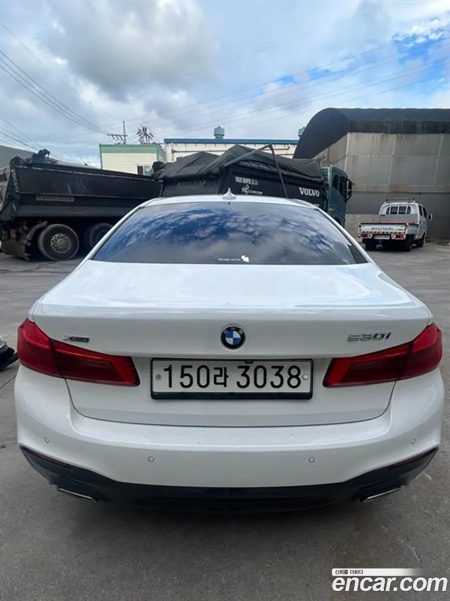 BMW 5 Series G30 530I M Sports Plus - фотография 18102460