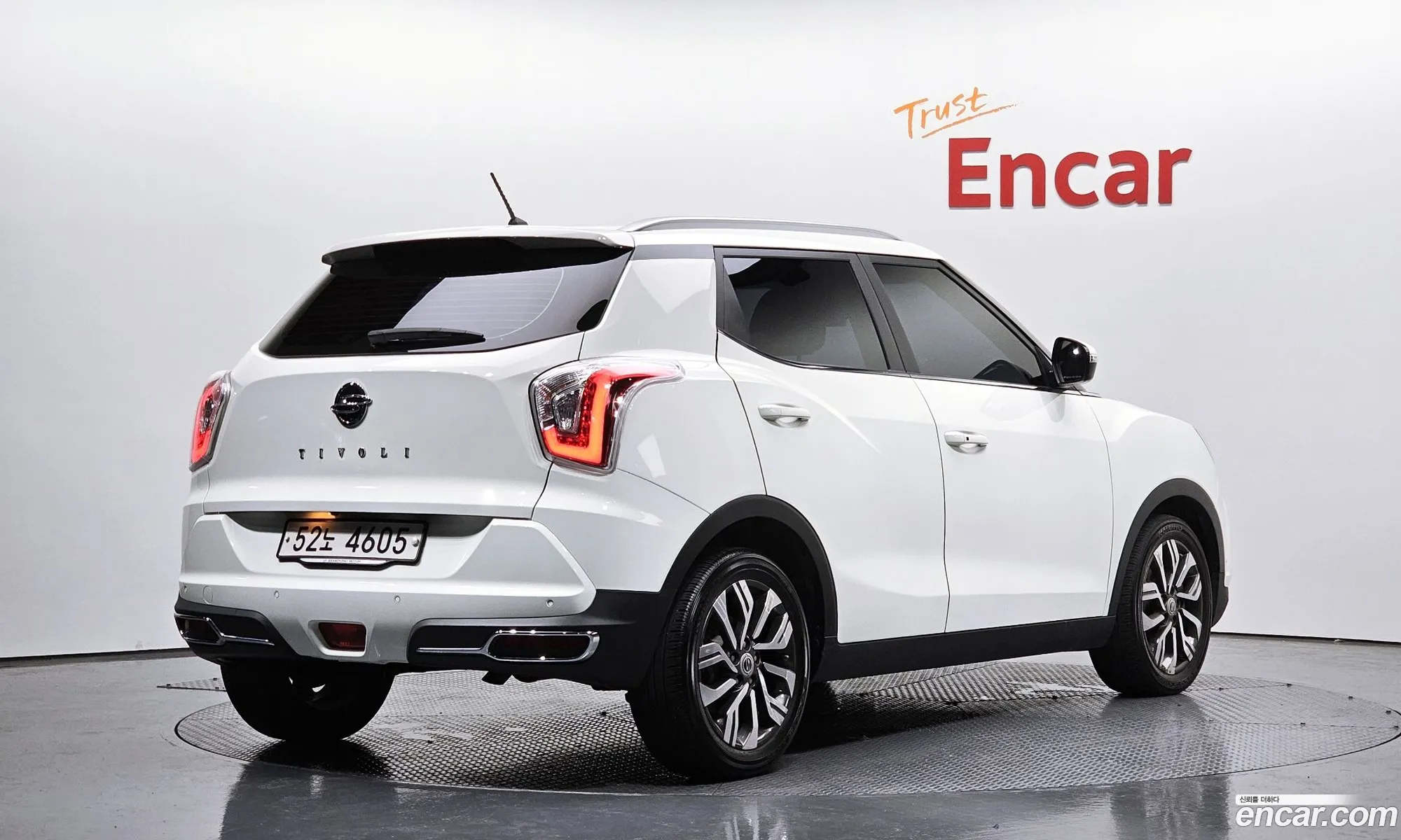 Kg Mobility Ssangyong Tivoli Armor Diesel Vx 2Wd - фотография 8656729